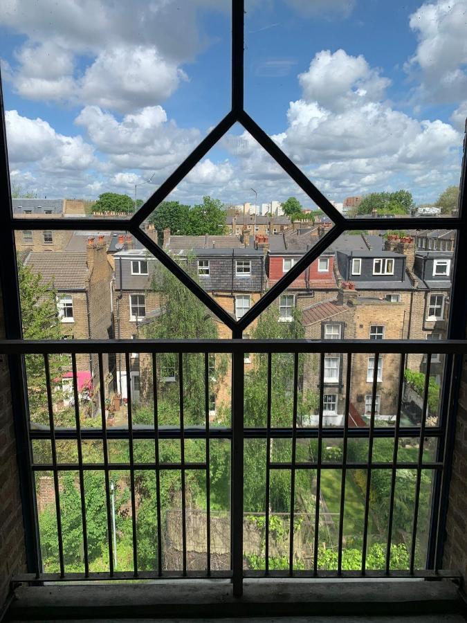Lovely Apartment In Victoria Park Village London Luaran gambar